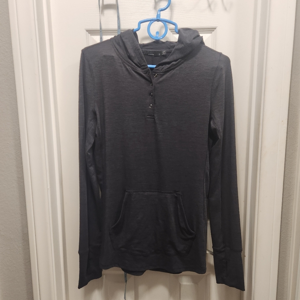 Prana top size s